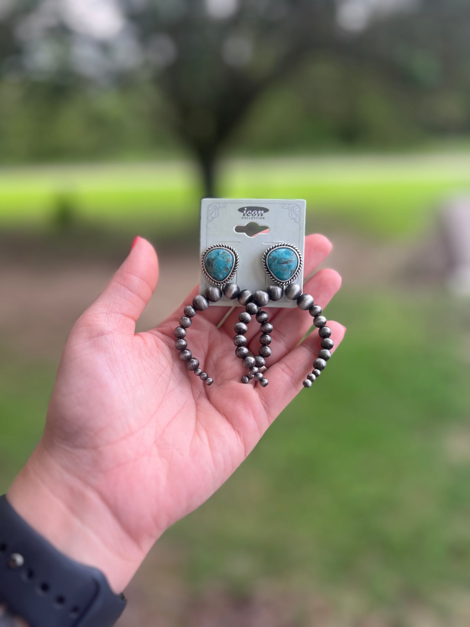 Jewelry & Accessories