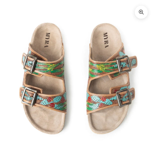 Falling feather sandals in green and brown