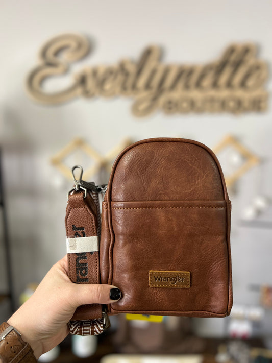 Wrangler sling dark brown
